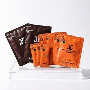 Mascarilla Facial JAYJUN Real Water Brightening Black, 10 Unidades, Para Todo Tipo de Piel, Fórmula K Beauty - Product Image 1
