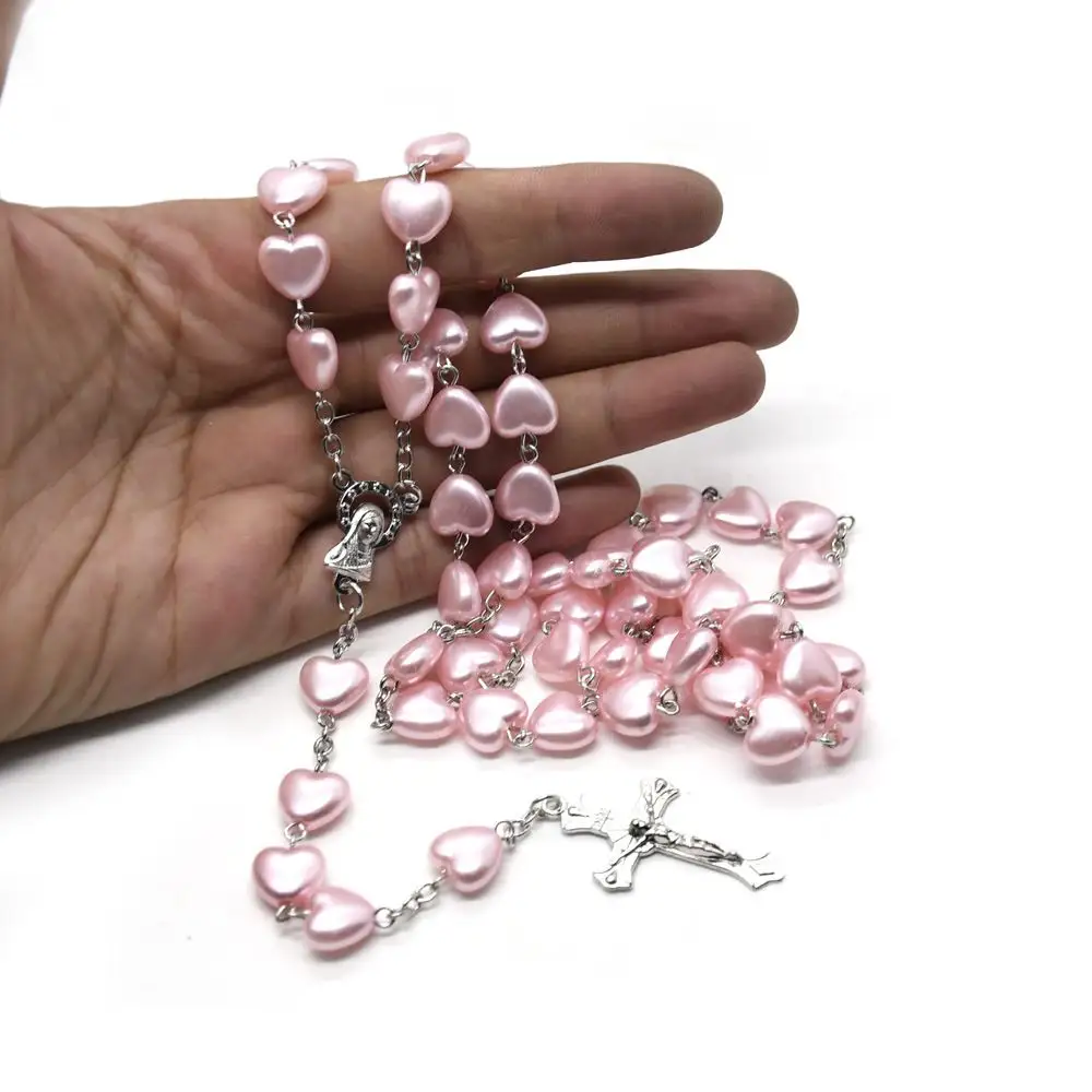 Kalung liontin salib Yesus perhiasan hati merah muda manik-manik kristal grosir untuk agama Katolik