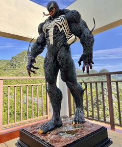 Statua di Venom, Stile <span class=keywords><strong>Fumetti</strong></span> <span class=keywords><strong>Marvel</strong></span>, per Arredamento Casa e Collezionisti, Materiale in Resina, Pezzo da Esposizione Altamente Dettagliato da 33 Pollici - Product Image 4