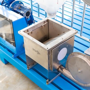 Vente d'usine Équipement d'élevage de porcs Caisse de gestation de truie d'enclos porcin à vendre - Product Image 4