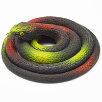 Serpiente de goma realista Serpiente de Mamba negra Juguete de serpiente decorativa de Halloween Prank de utilería de jardín