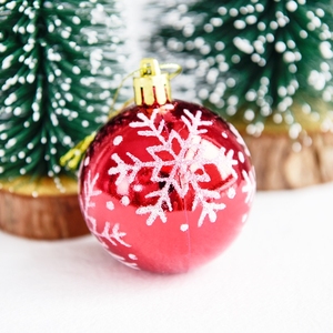<span class=keywords><strong>Navidad</strong></span> <span class=keywords><strong>especial</strong></span> hermosa nueva llegada 6 cm BOLA DE <span class=keywords><strong>Navidad</strong></span> adornos para árboles adornos colgantes interior plástico Santa BOLA DE <span class=keywords><strong>Navidad</strong></span> - Product Image 2