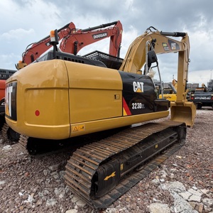 Excavadora Usada de Segunda Mano de Alta Calidad y Bajo Número de Horas, 23 Toneladas, Hidráulica, Original de Japón, Caterpillar CAT323D2L CAT323 CAT323D - Product Image 6