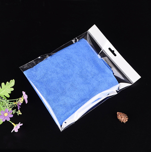 Sacs en plastique transparents imprimés avec logo personnalisé, sacs en cellophane refermables, emballage pour vêtements, sacs OPP auto-adhésifs avec trou de suspension - Product Image 2