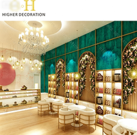 Élégante vitrine de présentation de parfums pour boutique de cosmétiques, comptoir personnalisé en verre pour produits cosmétiques