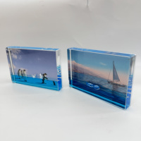 Cadre photo liquide en acrylique 4*6 pouces, figurine personnalisée en plastique, thème voiture sur câble bleu, ornement de bureau pour aquarium océanarium, souvenirs