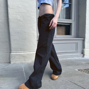 Pantalon décontracté d'été en maille unie, taille basse, coupe droite ample, avec cordon de serrage, respirant et écologique - Product Image 4