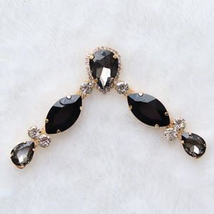 Hotsell verre strass soudage fait à la main boucles de chaussures en métal pour <span class=keywords><strong>havaianas</strong></span> tongs accessoires de décoration en métal - Product Image 3