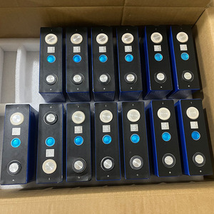 EV 100Ah 3,2 V LiFePO4 Batería BIS Certificada para EV Bus y Motocicleta Scooter Eléctrico Sistema de Almacenamiento de Energía - Product Image 3