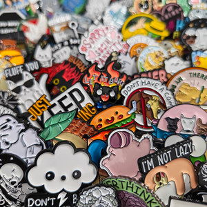Pin de esmalte al por mayor, surtido, 100-1000 unidades, a granel, personalizado, con citas aleatorias de opiniones no solicitadas de personas aleatorias - Product Image 3