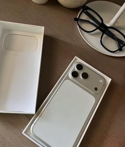 Navigatore per Auto con Guida Sicura per Telefono Cellulare 17 Pro Max 5G, 108MP OLED 120Hz, Guida Chiara del Percorso, Funzione Vivavoce - Product Image 6