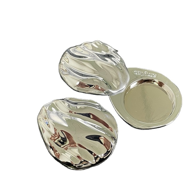 Silver Luxury Solid Cologne Container Magnetic Sliding Metal Case for Fragrance Balm Refillable Blush Durable and Stylish