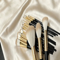 Ensemble de 14 pinceaux de maquillage de luxe en poils synthétiques vegan, étiquette privée, haute qualité, logo personnalisé