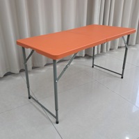 Table pliante Shengtai 120 cm moulée par soufflage, moderne, simple, réglable, portable, facile à plier, 5-10 kg, 60x120x74 cm, directement de l'usine
