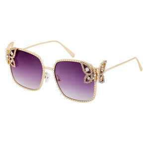 Gafas de sol elegantes con diamantes de imitación y mariposas para mujer, protección UV400, montura metálica, estilo Instagram, gafas de sol a la moda. - Product Image 1