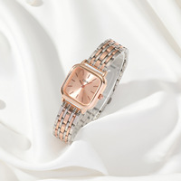 Jam Tangan Wanita Elegan Niche Sederhana Serbaguna dengan Tali Baja Quartz Chronograph Bentuk Kotak Kecil + Set Gelang Pribadi