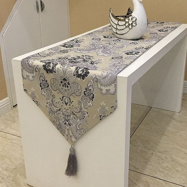 Sunny Textile Gorgeous European Table Flag Silver Thread Jacquard Table Runners Embroidery Table Runner