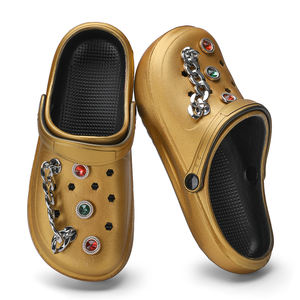 Bon marché Tendance Mode Plate-forme Belle Charme Conception Décoration Dame Femmes EVA Sabots Jardin Mules Pantoufles Chaussures - Product Image 1