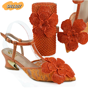 סט נעליים ותיקים לנשים בצבע יין, עקבים מחודדים עם עקבים עבים ותיק כתף מרובע עם עיטור פרחים - Product Image 3