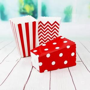 Cubo y Caja para Palomitas de Maíz de Papel Kraft Reciclable con Logotipo Personalizado, Grado Alimenticio, con Laminación Mate y Grabado en Relieve - Product Image 4