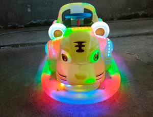 Voiture tamponneuse électrique Captain America lumineuse à LED, jouet pour enfants pour parc d'attractions - Product Image 6