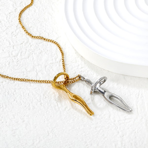 Collier chaîne de clavicule pour couple, en acier inoxydable, pendentif bicolore 13x33mm, 45+5cm, bijou cadeau - Product Image 2