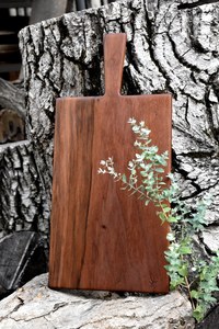 Tabla de Cortar de Madera Gruesa Hecha con Madera de Acacia y Mango de Alta Resistencia, Ofrece Durabilidad y Ecológica - Product Image 2