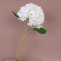 Bunga Hydrangea Sutra Buatan Besar 66cm Tangkai Ikat Tangan Dekorasi Pernikahan Hotel