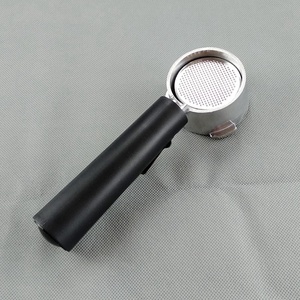 Porte-filtre pour <span class=keywords><strong>machine</strong></span> à café en alliage de 51 mm, portafilter sans fond avec poignée en bois/plastique, <span class=keywords><strong>accessoire</strong></span> professionnel - Product Image 4