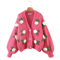 Pull en tricot surdimensionné personnalisé pour l'hiver, fait à la main, broderie au crochet, fleur, manches longues, cardigan en tricot pour femme