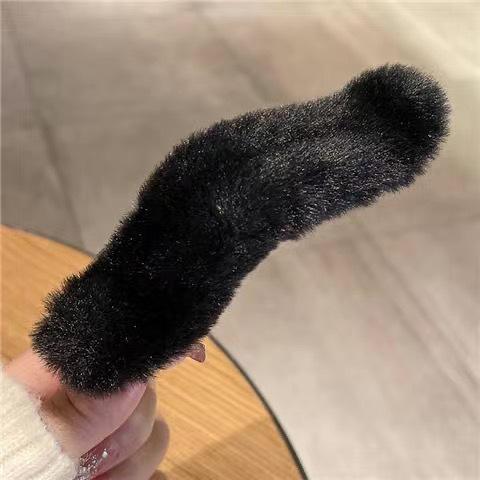 คลิปตุ๊กตาปากเป็ดดำ2ตัว