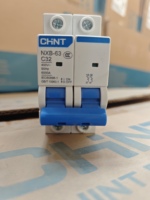 Disjoncteur miniature série Chint NXB NXB-63 NXB-40 1P 2P 3P 4P 6-63A sur rail DIN pour la distribution d'énergie domestique et industrielle