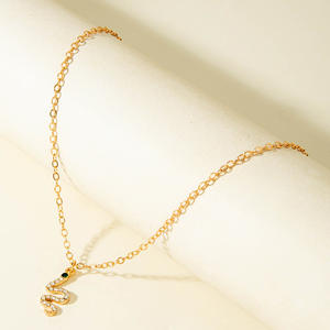 Женские европейско-американские простые длинные тонкие многослойные браслеты из меди с геометрическим узором в виде змеи, полностью инкрустированные стразами - Product Image 3