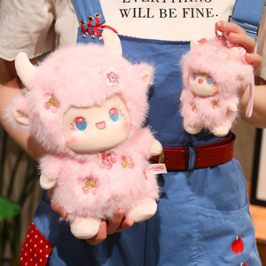 Peluche de Monstruo con Flores de Cerezo Rosadas Personalizado OEM/ODM - Muñeco de Peluche Bordado con Flores, Personalizado y Adorable, para Regalos - Product Image 4