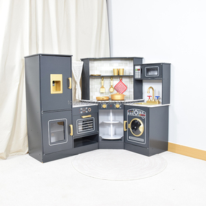 Cuisine d'angle moderne en bois gris de grande taille pour enfants avec réfrigérateur, four, micro-ondes, évier et machine à laver - Product Image 3