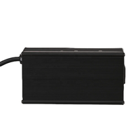 Chargeur XieTong C600M 14.6V 29.4V Chargeur de batterie Lifepo4 25A 20A pour laveuse de sol électrique tondeuse à gazon électrique