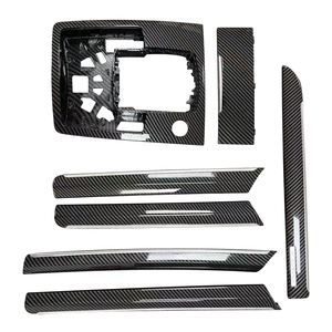 Produit neuf, vente en gros de nouveaux produits, kit de garnitures intérieures en fibre de carbone pour Audi Q7, kit de garnitures intérieures pour modèle de voiture - Product Image 1