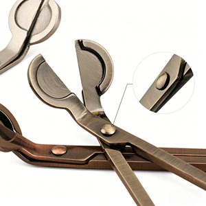 Coupe-mèche professionnel rétro en <span class=keywords><strong>acier</strong></span> inoxydable avec long manche <span class=keywords><strong>pour</strong></span> bougies parfumées en pot profond - Product Image 5