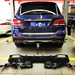 อุปกรณ์ตกแต่งรถยนต์ กันชนหลังสำหรับ Mercedes Benz <span class=keywords><strong>GLS</strong></span> อัพเกรด X166 GLS63 ดิฟฟิวเซอร์พร้อมท่อไอเสีย - Product Image 3