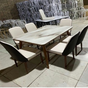 Juego de Muebles de Comedor Metálicos Contemporáneos con Mesa de Patas de Hierro para Uso en Hogares Modernos, Hoteles y Restaurantes - Product Image 3