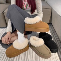 Sepatu Bot Musim Dingin Kasual Wanita Berbahan Kulit Suede Sapi Asli dengan Lapisan Bulu Domba, Model Slip-On, Sol Tebal, Platform, Hangat, dan Pendek