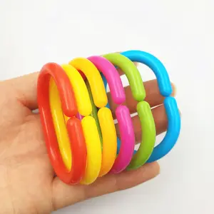 플라스틱 분할 원형 반지 도매 교수형 커튼에 대한 꽤 다채로운 체인 링크 어린이 공예 장난감 액세서리