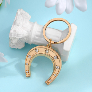 Porte-clés en forme de fer à cheval, pendentif en alliage d'or, résistant à la rouille, cadeau de mariage, cadeaux de fête avec sac et étiquette, ensemble de 15 pièces - Product Image 3