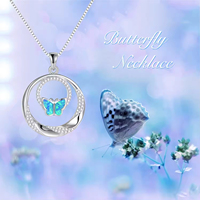 Collier à pendentif papillon opale en argent sterling 925 plaqué rhodium avec double zircon