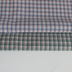 이 워스티드 원사 100% 순모 원단은 친환경 통기성과 수분 흡수 기능을 갖추어 하루 종일 편안하게 착용할 수 있습니다. - Product Image 6