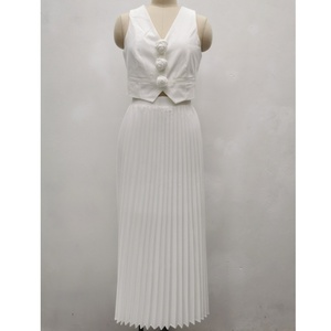Primavera nuovo ufficio da donna <span class=keywords><strong>Set</strong></span> 2 pezzi elegante senza maniche con scollo a V 3D fiori monopetto abito corto plissettato gonna lunga - Product Image 1