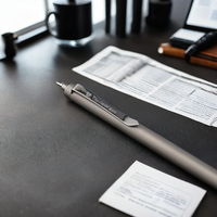 Stylo multifonction en titane PioneerEDC, stylo utilitaire portable, stylo de survie multifonctionnel pour le camping et la randonnée