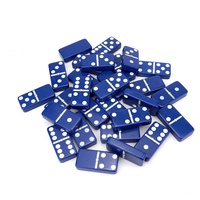 Vente en gros d'usine couleur bleue double six en plastique, taille de tonalité de rallye de dominos dans une boîte en plastique pour jeu de table de casino