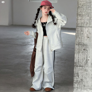 Nuovo Set Sportivo Primaverile e Autunnale 2026 per Ragazze: <span class=keywords><strong>Felpa</strong></span> con Cappuccio Gialla + <span class=keywords><strong>Pantaloni</strong></span>, 2 Pezzi, Abbigliamento Casual - Product Image 3