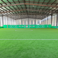 Structure de toit galvanisée certifiée AISC pour arène de futsal intérieure, résistante aux vents de 160 km/h, fabriquée en usine